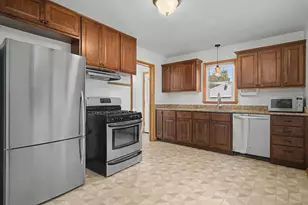 3456 Lee Ave N, Crystal, MN 55422 - Photo 14
