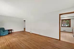 45 21st Ave N, Hopkins, MN 55343 - Photo 12