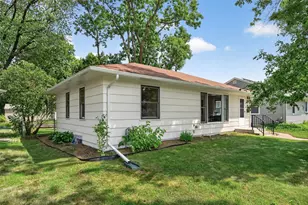 45 21st Ave N, Hopkins, MN 55343 - Photo 2