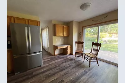 8218 Lori Lane, Woodbury, MN 55125 - Photo 10