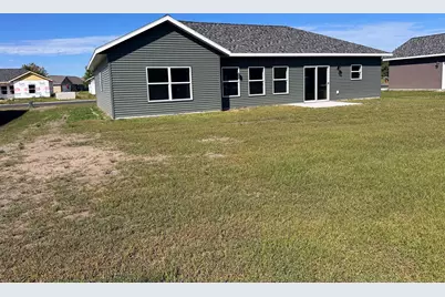 711 Cherry Lane, Perham, MN 56573 - Photo 8