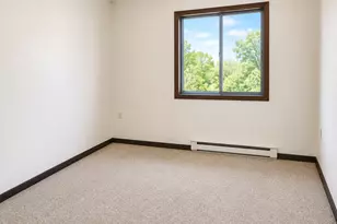 401 S Oak St, Ellsworth, MN 56129 - Photo 4