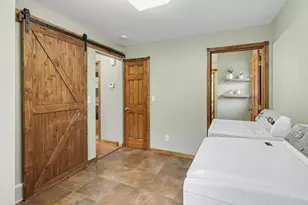 920 N Spring St, Luverne, MN 56156 - Photo 22