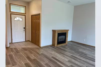 3212 Park Avenue NW, Bemidji, MN 56601 - Photo 2