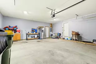 202 Rainbow Dr, Marshall, MN 56258 - Photo 32