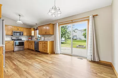 202 Rainbow Drive, Marshall, MN 56258 - Photo 4