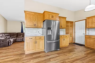 202 Rainbow Drive, Marshall, MN 56258 - Photo 10