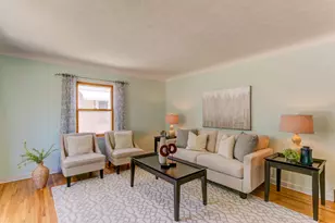 2128 Case Ave E, Saint Paul, MN 55119 - Photo 4