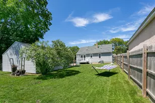 2128 Case Ave E, Saint Paul, MN 55119 - Photo 32