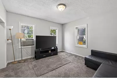 1076 Ross Avenue, Saint Paul, MN 55106 - Photo 6