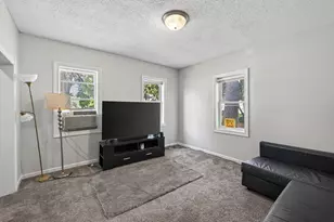 1076 Ross Ave, Saint Paul, MN 55106 - Photo 6