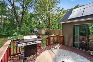 1076 Ross Ave, Saint Paul, MN 55106 - Photo 12