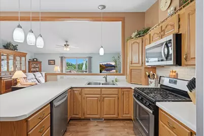1022 W Ridge Court #38, New Richmond, WI 54017 - Photo 8