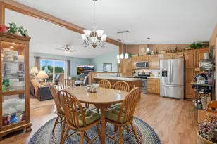 1022 W Ridge Ct, New Richmond, WI 54017 - Photo 12