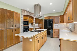 12050 48th Ave N, Plymouth, MN 55442 - Photo 8