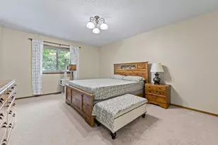 5533 Aldrich Dr N, Brooklyn Center, MN 55430 - Photo 16