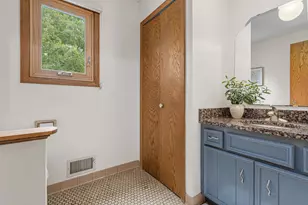 4640 Goldenrod Ln N, Plymouth, MN 55442 - Photo 18