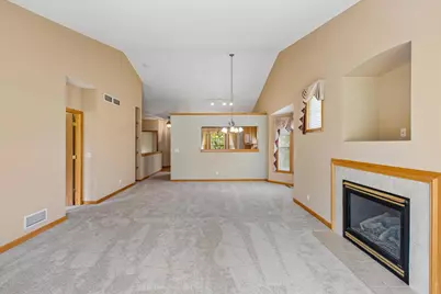 505 Holly Lane N, Oakdale, MN 55128 - Photo 14