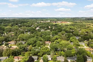 6620 Limerick Ln, Edina, MN 55439 - Photo 4