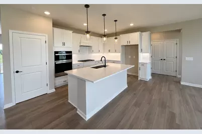 15033 Ashtown Lane, Rosemount, MN 55068 - Photo 2