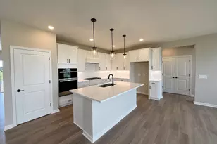 15033 Ashtown Ln, Rosemount, MN 55068 - Photo 2