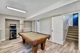 626 Hillside Dr, Eagan, MN 55121 - Photo 22