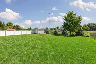19806 Dover Dr, Farmington, MN 55024 - Photo 42