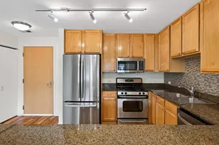 929 Portland Ave, Minneapolis, MN 55404 - Photo 4