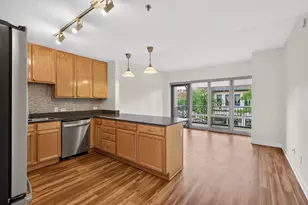 929 Portland Ave, Minneapolis, MN 55404 - Photo 8