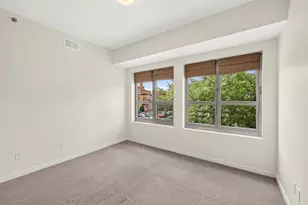 929 Portland Ave, Minneapolis, MN 55404 - Photo 22