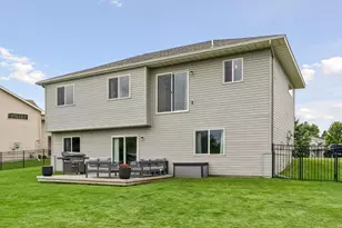 900 Winsome Way NE, Isanti, MN 55040 - Photo 36