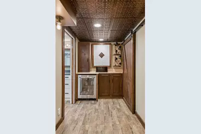 1932 Cleveland Street NE, Minneapolis, MN 55418 - Photo 24