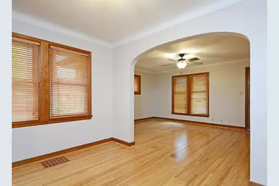4255 Thomas Avenue N, Minneapolis, MN 55412 - Photo 6