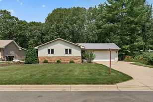 2649 Hillview Rd, Mounds View, MN 55112 - Photo 44