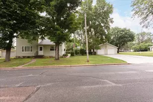 2216 3rd St E, Menomonie, WI 54751 - Photo 48