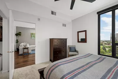 1240 S 2nd Street #825, Minneapolis, MN 55415 - Photo 14