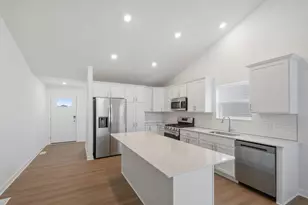 7461 Lotus Ln, Lino Lakes, MN 55038 - Photo 2