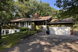 1706 Crestview Dr, Little Falls, MN 56345 - Photo 1
