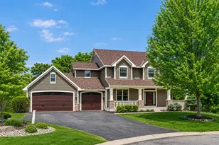 16527 75th Ave N, Maple Grove, MN 55311 - Photo 2