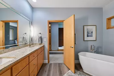 290 Grace Pointe Court, Wayzata, MN 55391 - Photo 30