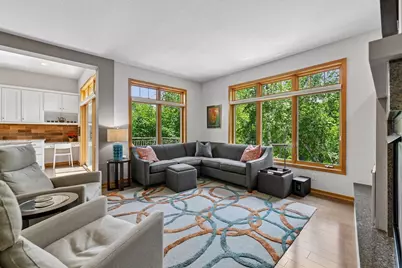 290 Grace Pointe Court, Wayzata, MN 55391 - Photo 8
