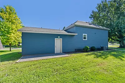 451 Birch Avenue W, Hector, MN 55342 - Photo 8