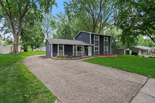 10021 Redwood St NW, Coon Rapids, MN 55433 - Photo 2