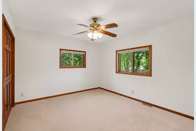 10021 Redwood Street NW, Coon Rapids, MN 55433 - Photo 16