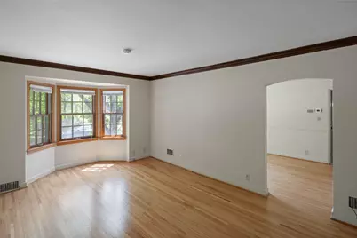 201 Melbourne Avenue SE #E, Minneapolis, MN 55414 - Photo 2
