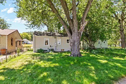 2047 Minnehaha Avenue E, Saint Paul, MN 55119 - Photo 18