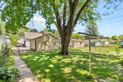 2047 Minnehaha Avenue E, Saint Paul, MN 55119 - Photo 16