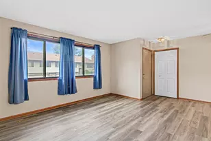 4793 Avon St, Shoreview, MN 55126 - Photo 2