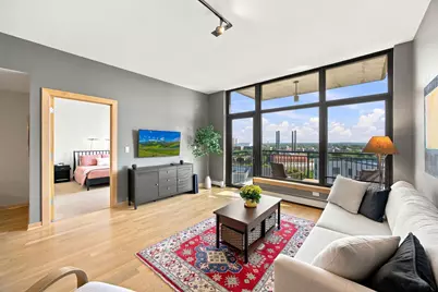 1120 S 2nd Street #903, Minneapolis, MN 55415 - Photo 2