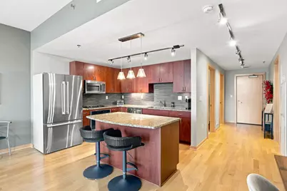 1120 S 2nd Street #903, Minneapolis, MN 55415 - Photo 6